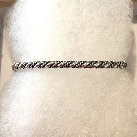 VINTAGE Sterling Silver Twisted Cuff Bangle Bracelet - Picture 10 of 10
